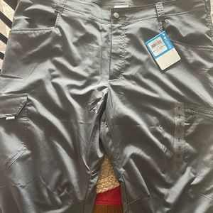 Gray Columbia cargo pants. New with tags. Size 40X32
